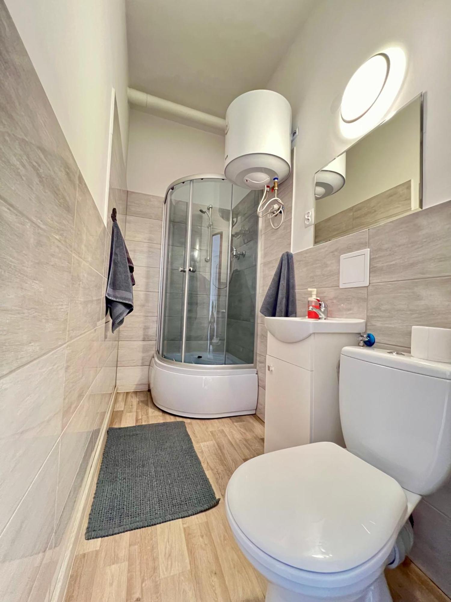 Apartment Przytulna Kawalerka Rzg 5